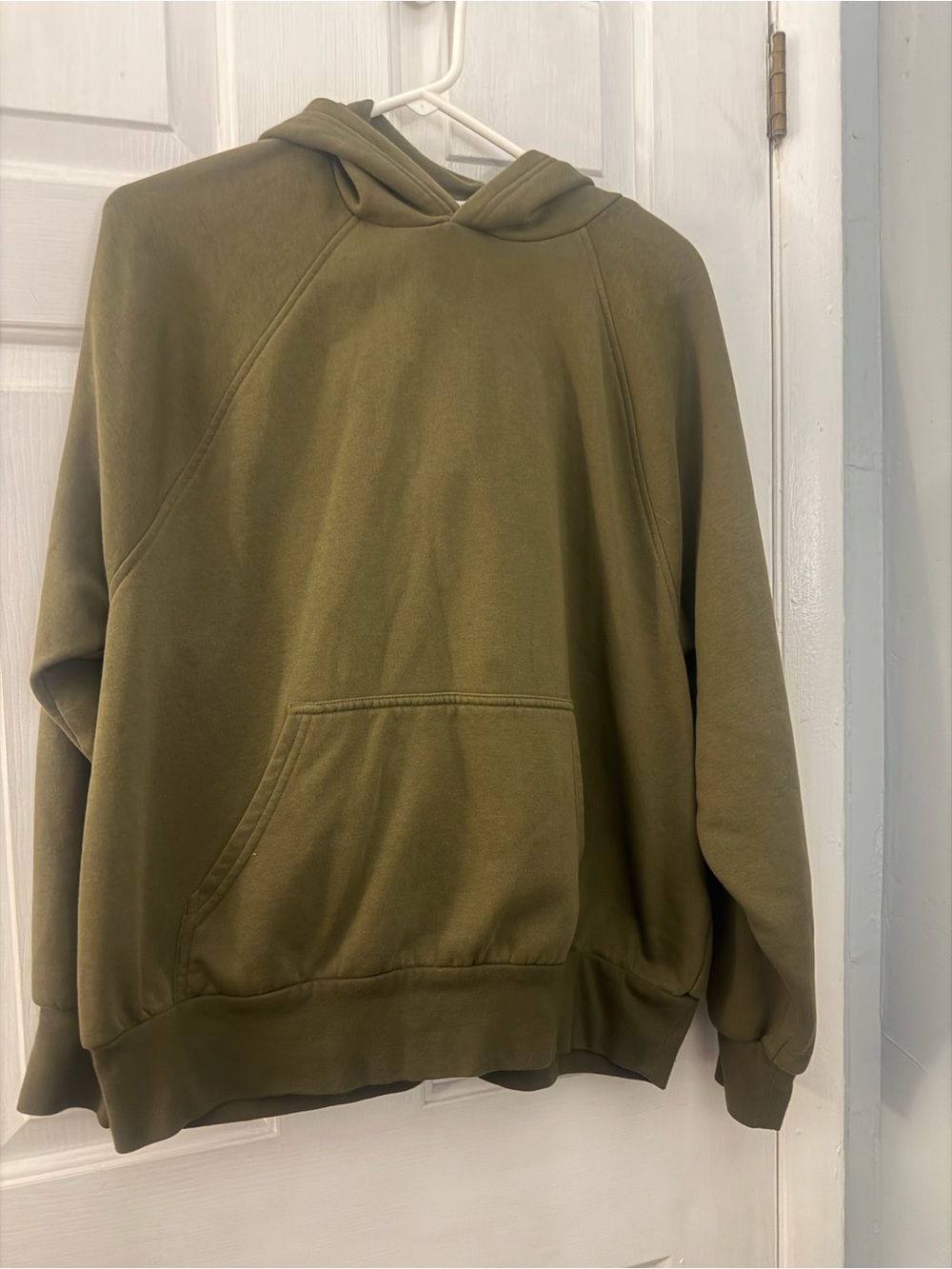 DSG Women’s Medium Olive Green Fleece Pullover Hoodie